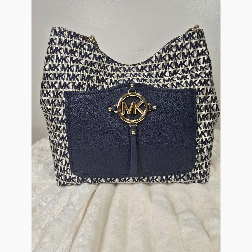 Excellent Condition-Michael Kors Amy Hobo Shoulder Bag in Navy/Admiral
